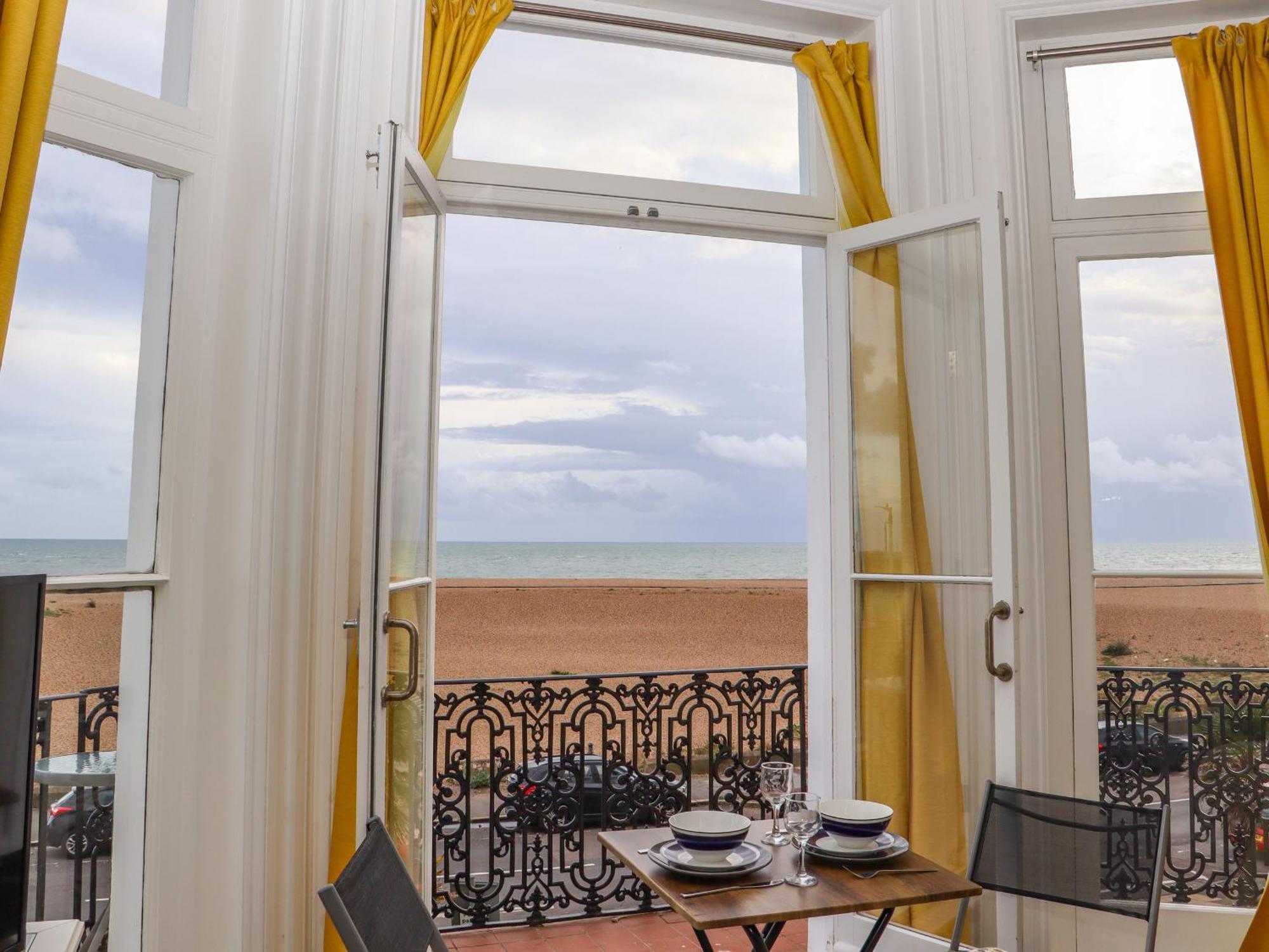 Appartement The Old Spy Headquarters à Folkestone Extérieur photo